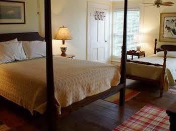 The Pelican Inn Pawleys Island Exterior photo