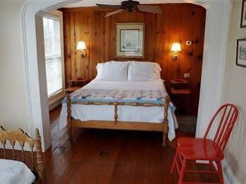 The Pelican Inn Pawleys Island Exterior photo